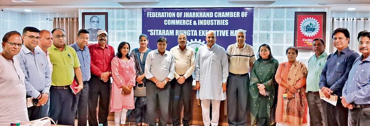 Laghu Udyog Bharti Ranchi : आपस में मिलकर ही स्थानीय समस्याओं को हल करें : प्रकाश