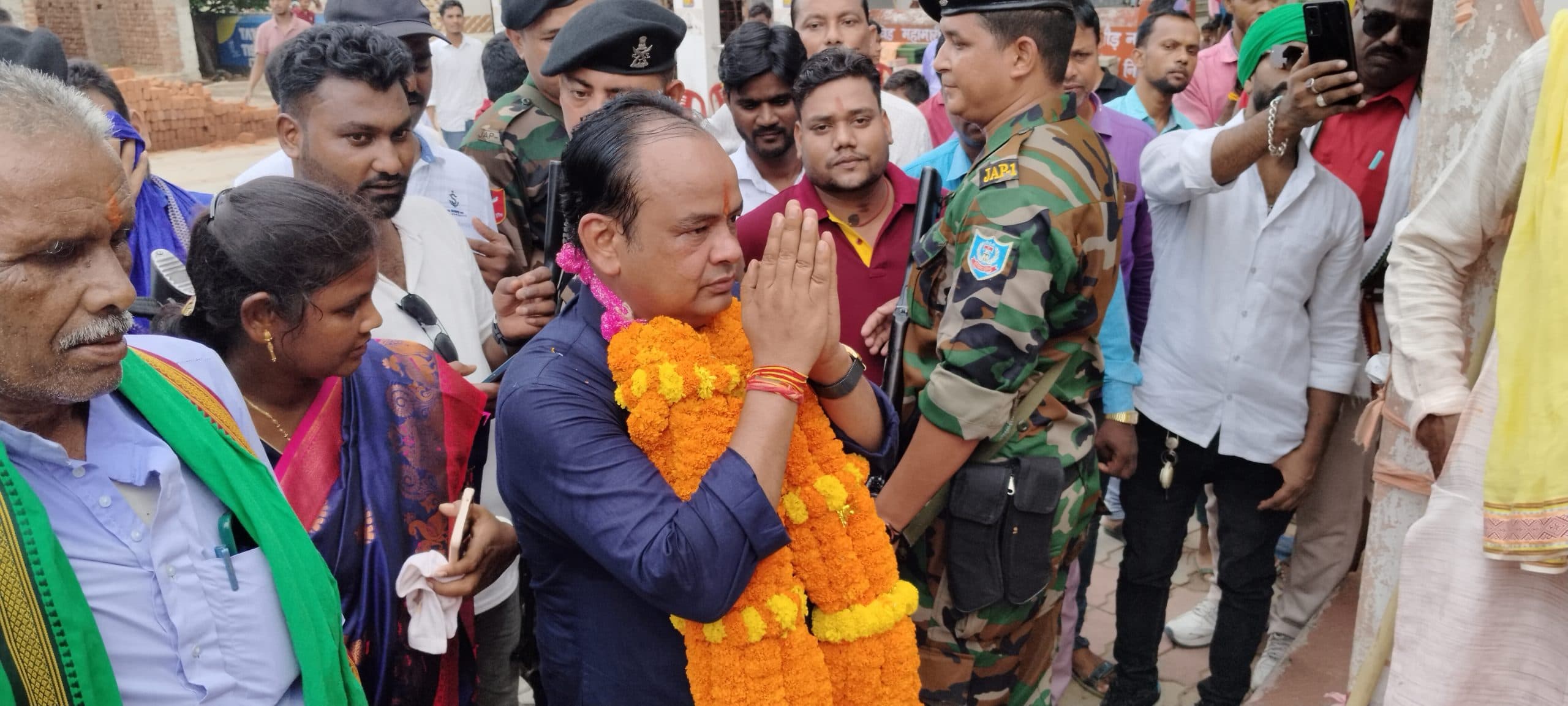 जिले में 32 हजार परिवारों को मिलेगा अबुआ आवास : मंत्री