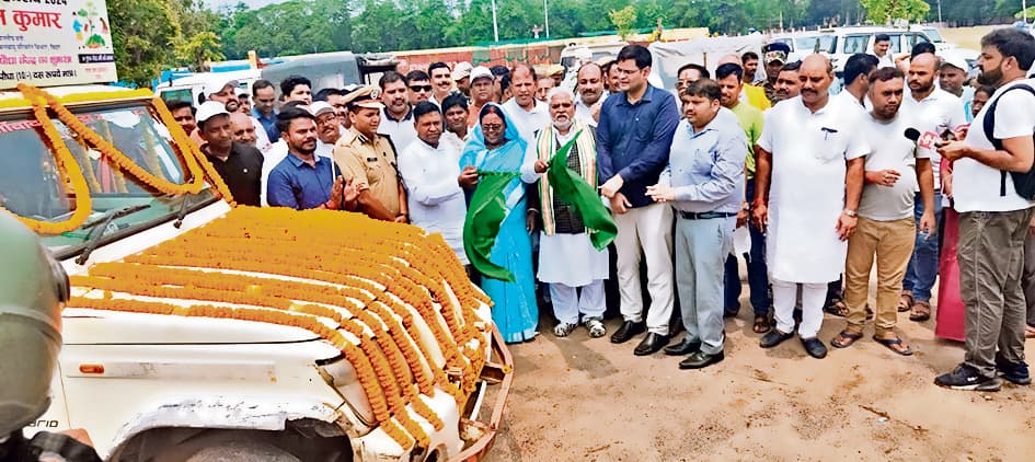 सीड बॉल के छिड़काव से पहाड़ियां होंगी हरी-भरी