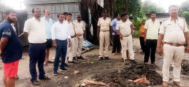 बस स्टैंड से व्यापार मंडल शिफ्ट हुआ मछली बाजार