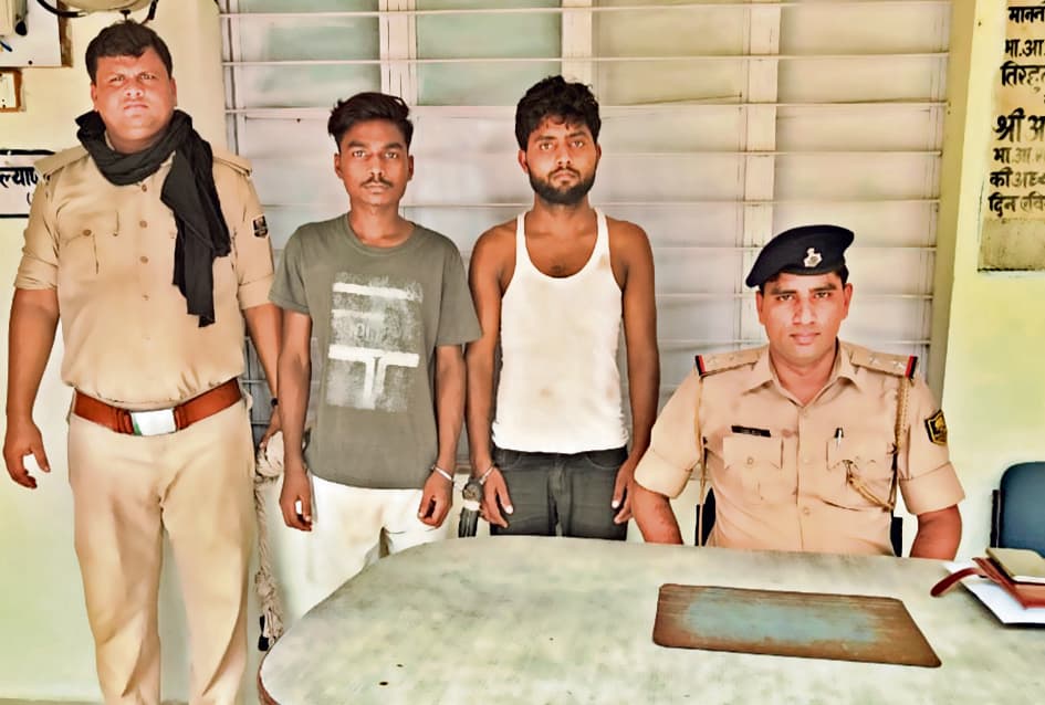 पटना से इ-रिक्शा चोरी कर मुजफ्फरपुर ले जा रहे दो चाेर गिरफ्तार