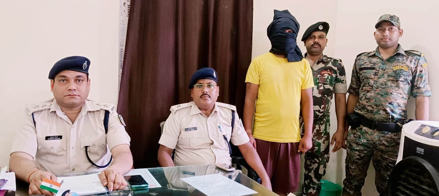 इंस्टाग्राम पर फर्जी आइडी बनाकर लड़की को ब्लैकमेल करने वाला साइबर फ्रॉड गिरफ्तार