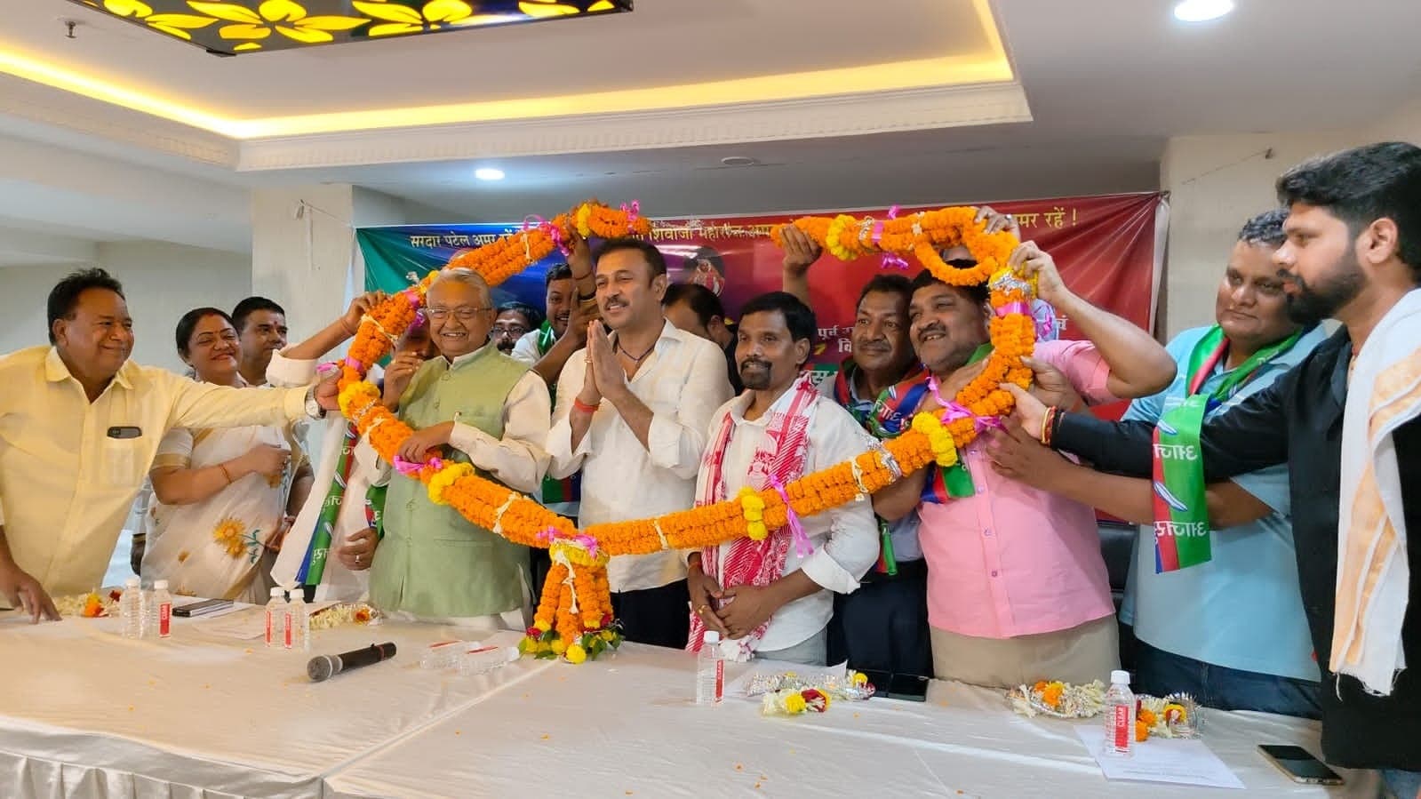 जमीन लूट में हिस्सेदार बनी हुई है सरकार : सुदेश महतो