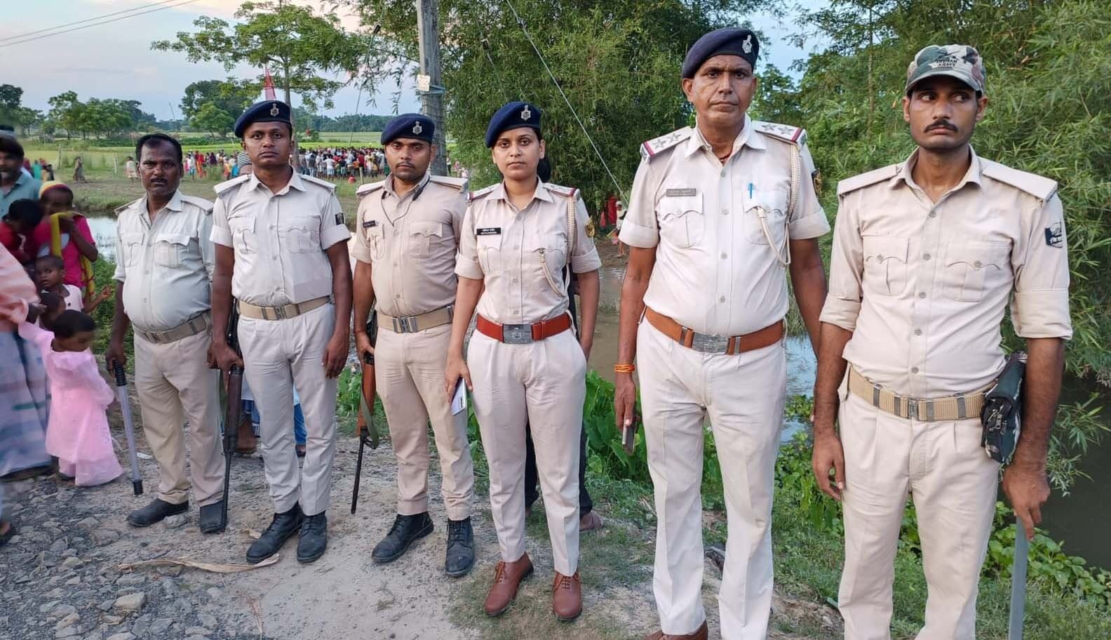 अनगढ़ थानाक्षेत्र में मुहर्रम शांतिपूर्वक संपन्न