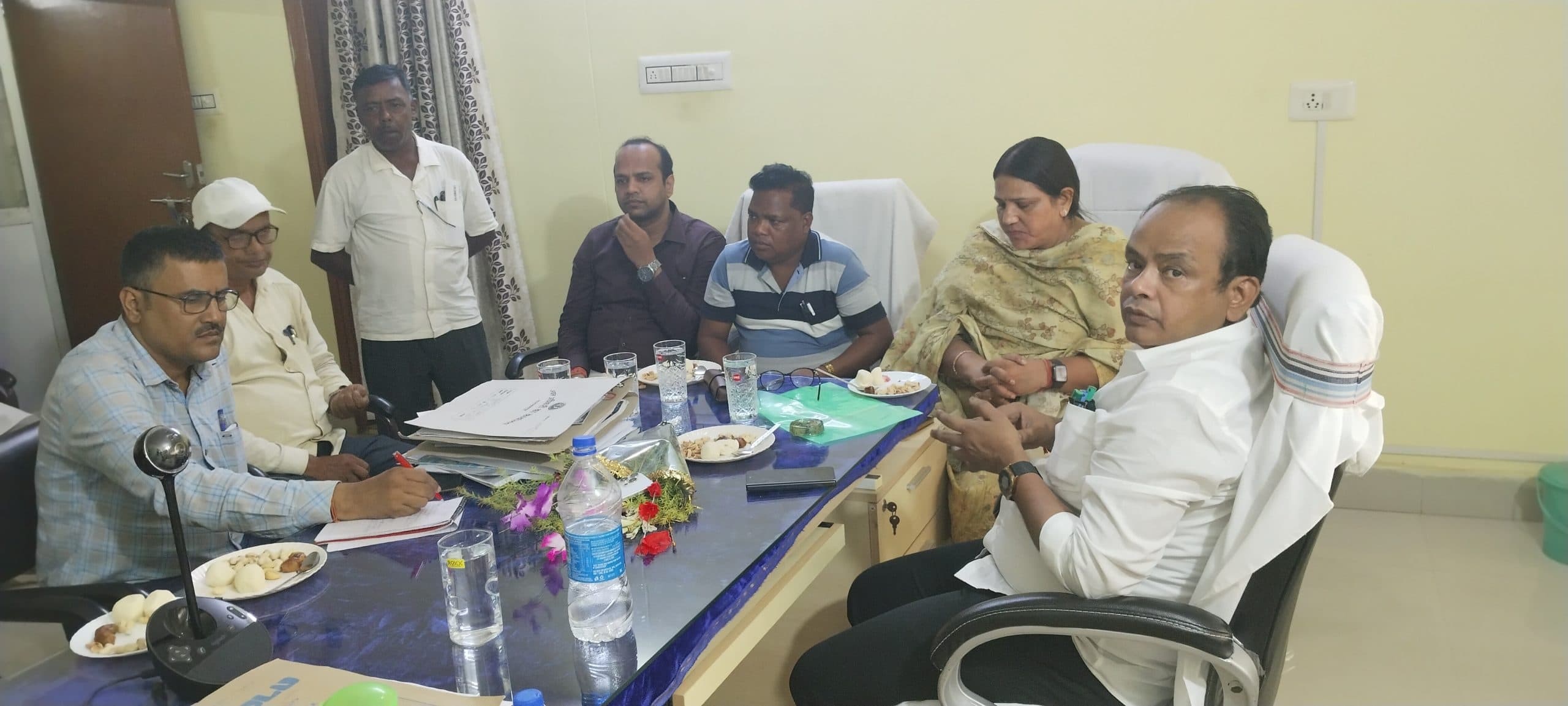 पहाड़िया, घटवार व घटवाल को जाति प्रमाण-पत्र के लिए भेजा जायेगा प्रस्ताव : डीसी