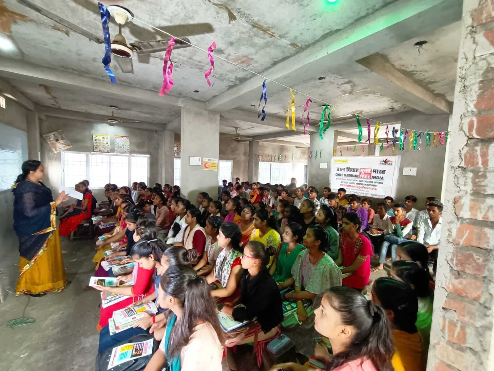 कानूनी हस्तक्षेप से ही नियंत्रित हो सकता है बाल विवाह