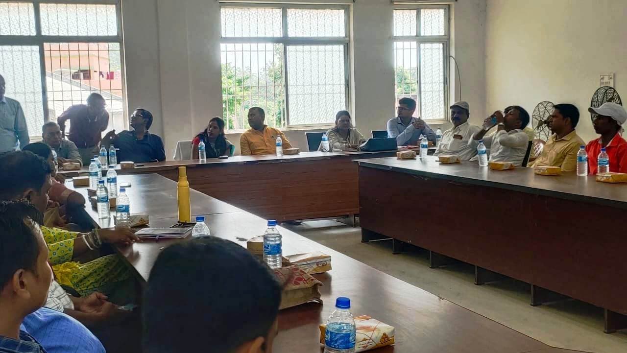 हंगामेदार रही पंचायत समिति की बैठक