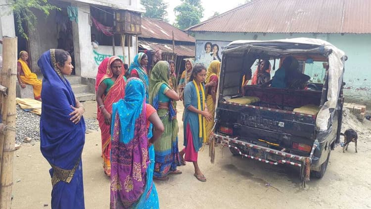 17 घंटे बाद नहर से बच्चे का शव बरामद, परिजनों में मचा कोहराम