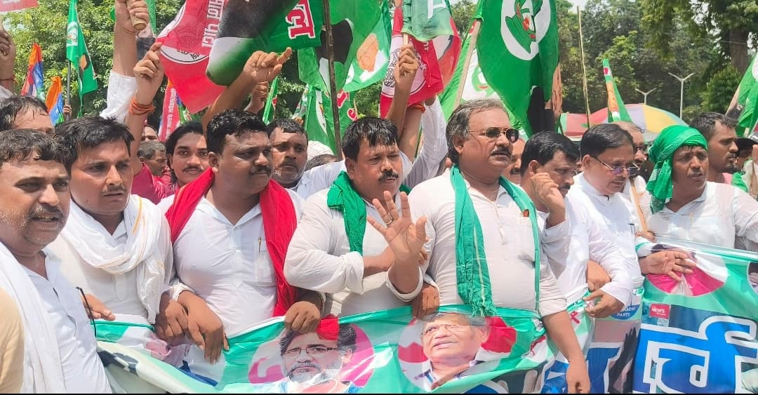 बिहार में अपराधियों पर अंकुश लगाने में एनडीए सरकार विफल : जिलाध्यक्ष