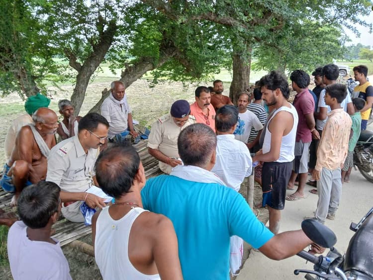 चौर में मिला युवक का शव, डूबने से हुई मौत