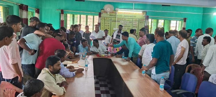सड़क चौड़ीकरण के लिए चलाया जायेगा अतिक्रमण हटाओ अभियान , अवैध निर्माण को किया जायेगा ध्वस्त