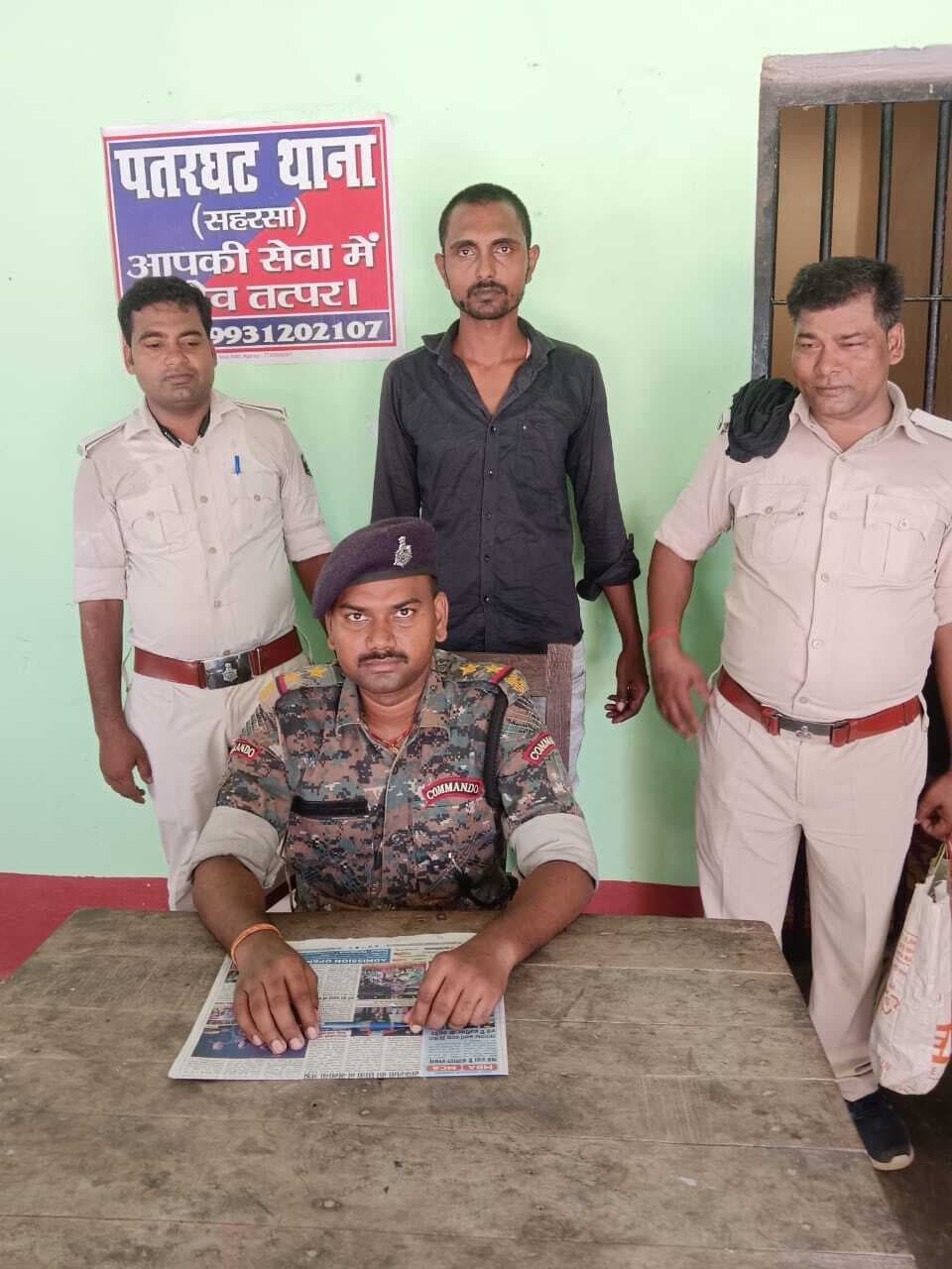 27 लीटर विदेशी शराब के साथ तस्कर गिरफ्तार