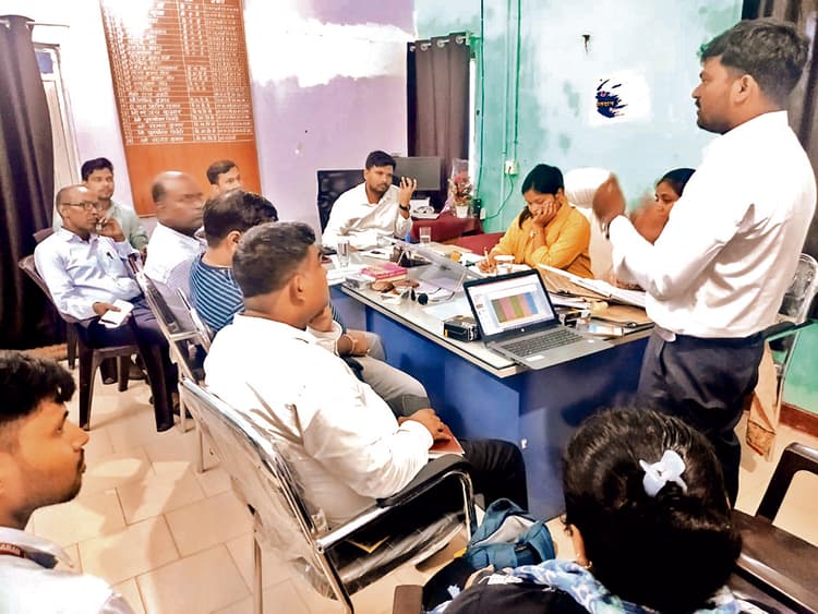 आकांक्षी प्रखंड योजना को सफल बनाने के लिए अफसरों को निर्देश