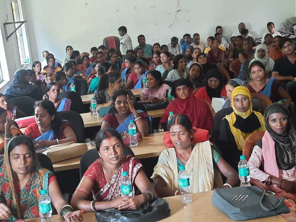 गोविंदपुर : चापाकल के मुद्दे पर हंगामा, बैठक छोड़ निकल गये मुखिया