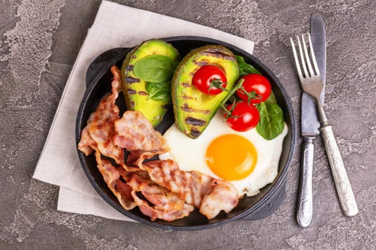 Keto Diet : क्या है कीटो डाइट? जानिए कैसे होती है वजन घटाने में सहायक?