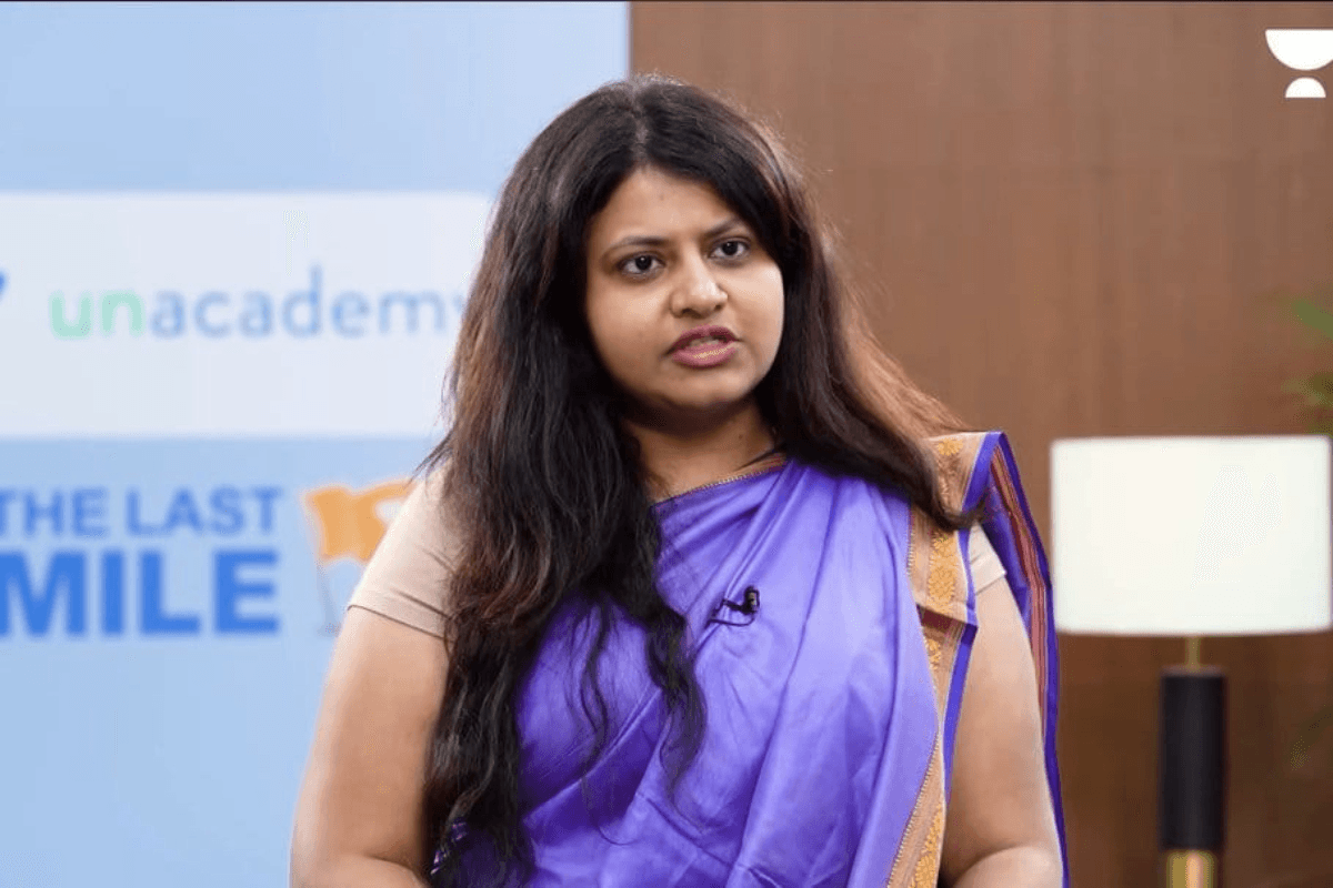 IAS Pooja Khedekar: पूजा खेडकर के मामले में आया नया मोड़, पुणे के अस्पताल ने कहा- प्रमाण पत्र में कोई गड़बड़ी नहीं