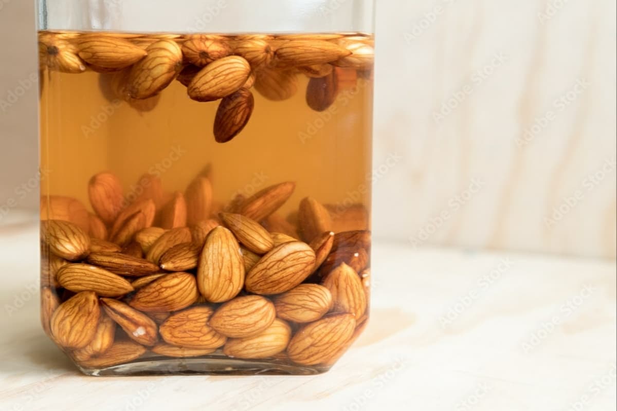 Soaked Almond Benefits : भीगे बादाम के चमत्कारी लाभ.