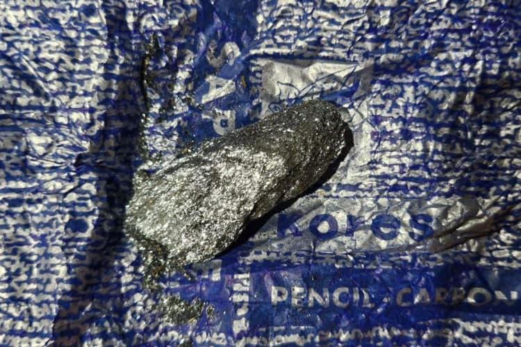 Gopalganj News: पुलिस ने जब्त की 850 करोड़ की कैलिफोर्नियम, वाहन चेकिंग के दौरान मिली बड़ी सफलता