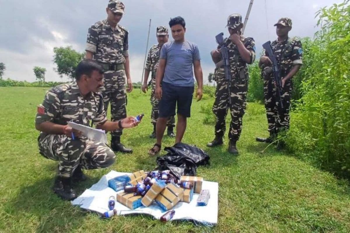 Supaul News: एसएसबी ने नशीली दवाओं के साथ तस्कर को किया गिरफ्तार, गुप्त सूचना के आधार पर हुई कार्यवाही