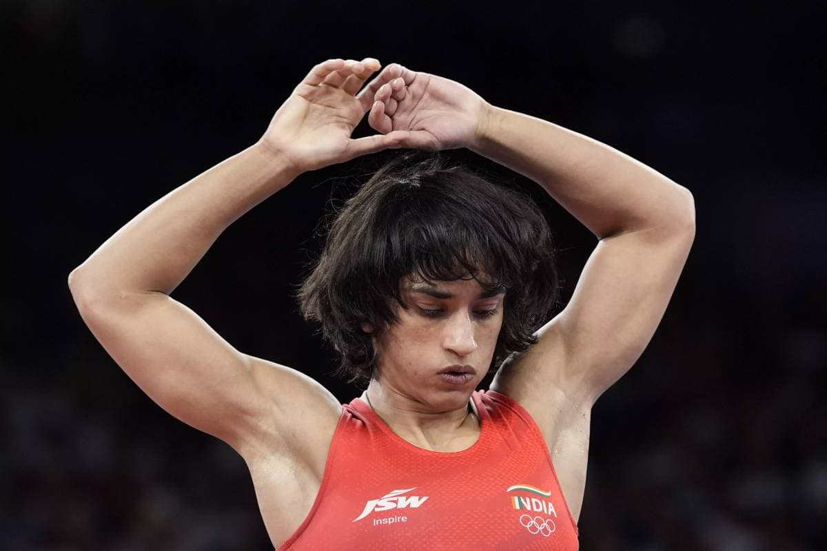 Vinesh Phogat Disqualification Case: विनेश फोगाट को मिलेगा सिल्वर मेडल या नहीं? 16 अगस्त को आएगा फैसला
