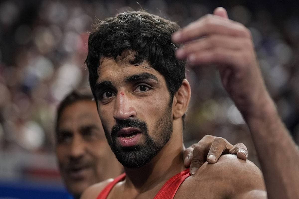 Paris Olympics 2024 Live: अमन सेहरावत ने 57 किलोग्राम फ्रीस्टाइल कुश्ती में डेरियन टोई क्रूज़ को हराकर कांस्य पदक जीता