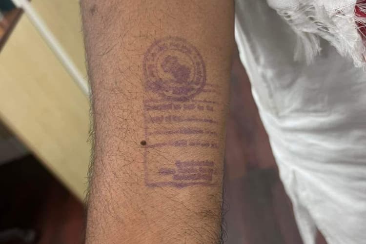 CM हेमंत सोरेन ने जन्मदिन पर दिखाया अपने हाथ पर लगे कैदी का निशान, लिया ये संकल्प