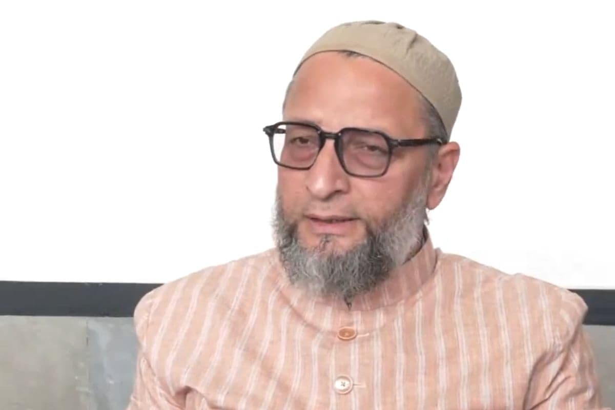 Waqf Board: वक्फ बोर्ड में संशोधन की खबर से भड़के असदुद्दीन ओवैसी, मोदी सरकार पर लगाए गंभीर आरोप