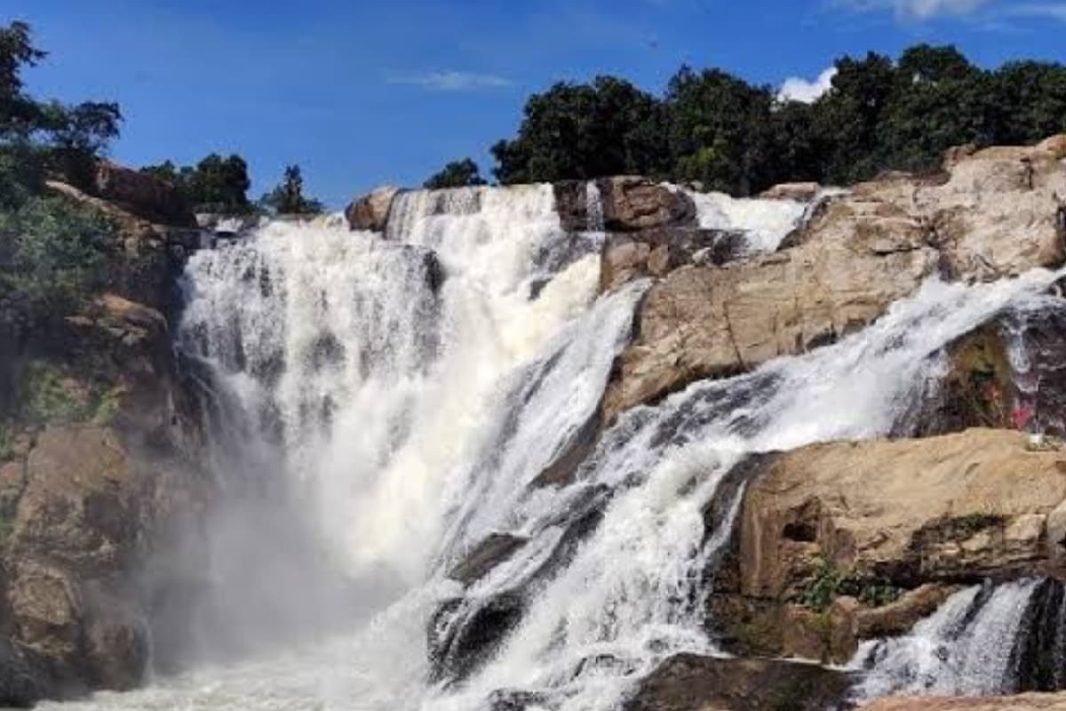 Best Waterfalls to visit in Khunti during Monsoon Best Waterfalls to visit in Khunti during Monsoon