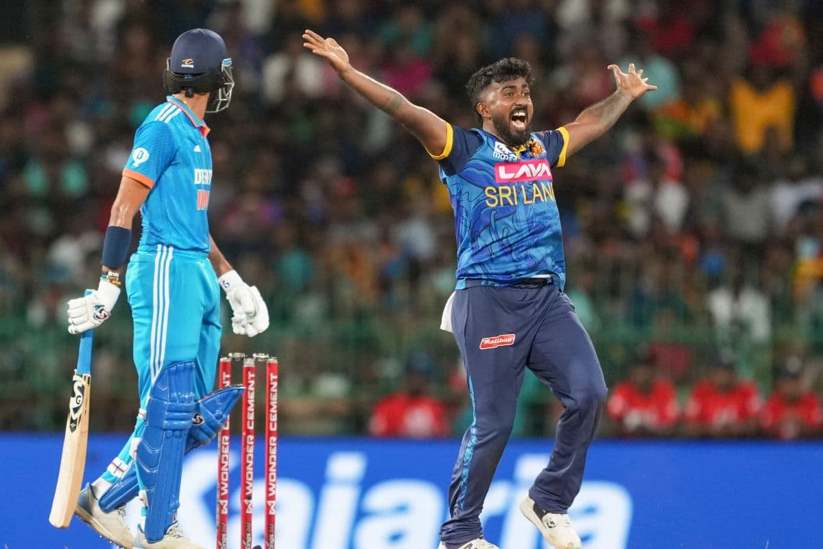 IND vs SL 2nd ODI: श्रीलंका ने दूसरे वनडे में भारत को 32 रन से हराया, जेफ्री ने विकेट का लगाया सिक्सर