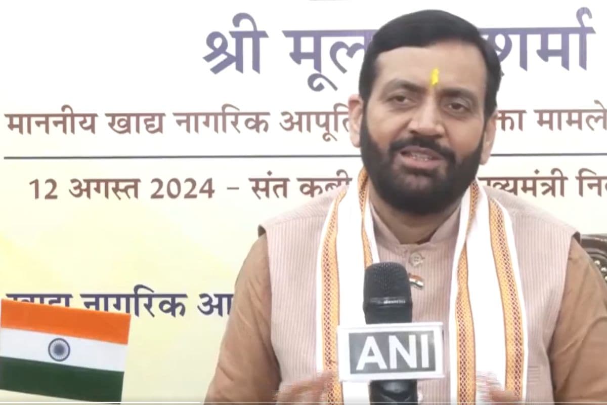 500 रुपये में गैस सिलेंडर, हरियाणा सरकार ने लॉन्च किया 'हर घर हर गृहिणी योजना' का पोर्टल, जानें क्या है खास