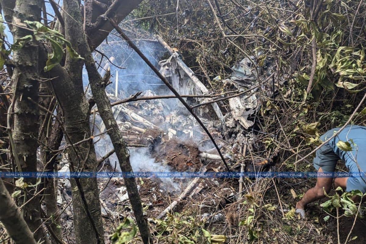 Helicopter Crash: नेपाल में हेलीकॉप्टर दुर्घटना, 5 की मौत, मृतकों में 4 चीनी नागरिक शामिल