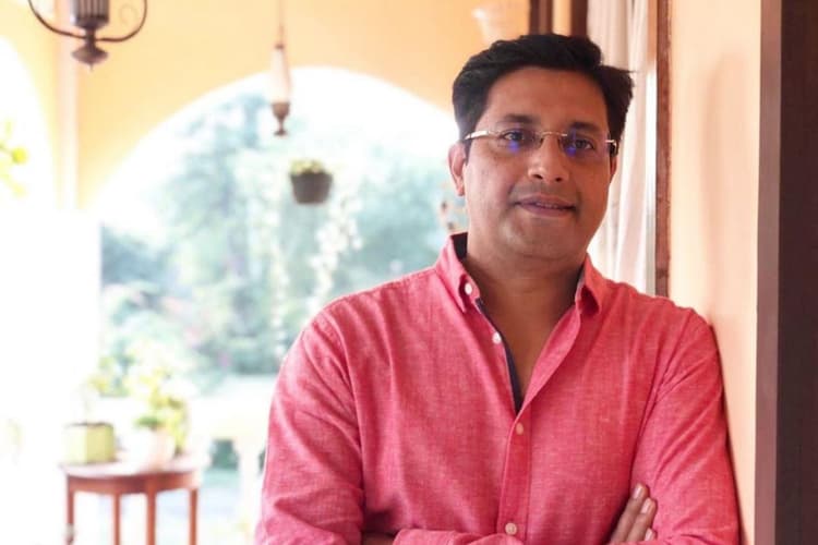 Bihar: लेखक दिलीप झा 55 से अधिक टीवी शोज और फिल्म धोनी का रहे हैं हिस्सा..बिहार से है खास कनेक्शन