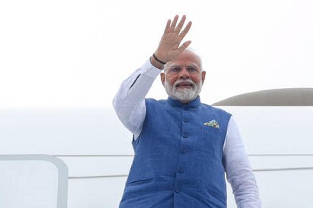 PM Modi in Ukraine : рд░реЗрд▓ рдлреЛрд░реНрд╕ рд╡рди рдЯреНрд░реЗрди рд╕реЗ рдХреАрд╡ рдкрд╣реБрдВрдЪреЗ рдкреАрдПрдо рдореЛрджреА, рд░реВрд╕-рдпреВрдХреНрд░реЗрди рдпреБрджреНрдз рдХрд╛ рдирд┐рдХрд╛рд▓реЗрдВрдЧреЗ рд╕рдорд╛рдзрд╛рди