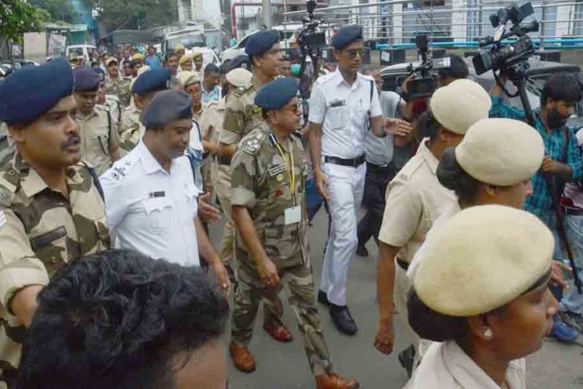 Kolkata Doctor Murder Case : आरजी कर अस्पताल पहुंचे सीआईएसएफ डीआईजी, आज से ही केंद्रीय बलों की तैनाती की संभावना
