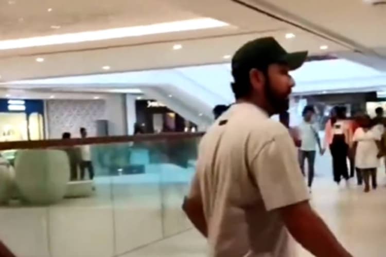 IND vs SL: श्रीलंका सीरीज के बीच शॉपिंग करते नजर आए रोहित शर्मा सहित ये खिलाड़ी, वीडियो वायरल