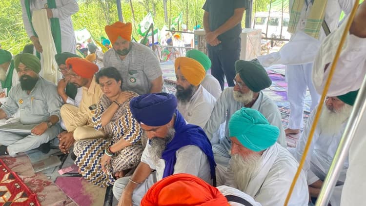 'मैं नहीं चाहती कि मुझ पर ध्यान केंद्रित किया जाए': Vinesh Phogat शंभू बॉर्डर पर किसानों के विरोध प्रदर्शन में हुईं शामिल