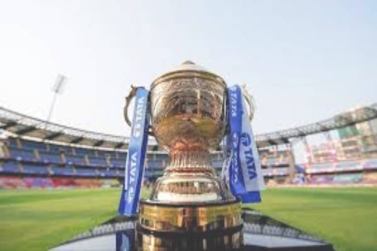 IPL 2025: रियाद में हो सकती है आईपीएल की मेगा नीलामी, तारीख कर लीजिए नोट
