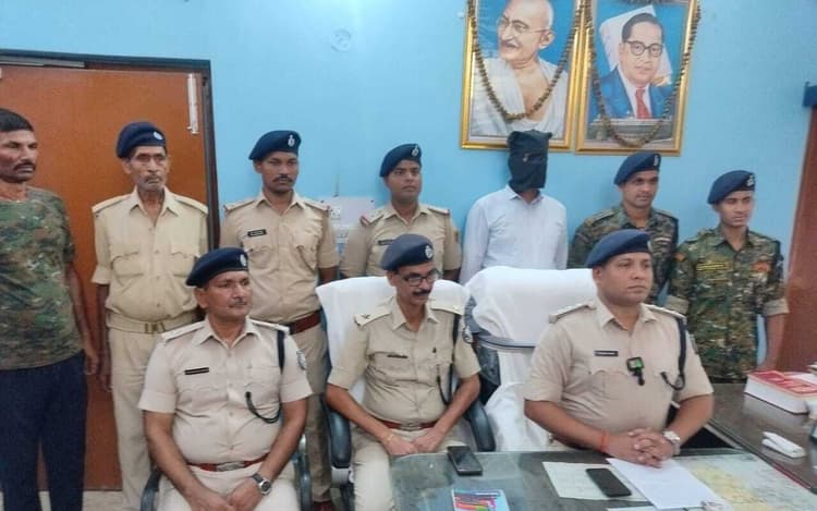 बड़ी घटना को अंजाम देने के उद्देश्य से आया था बोड़बा