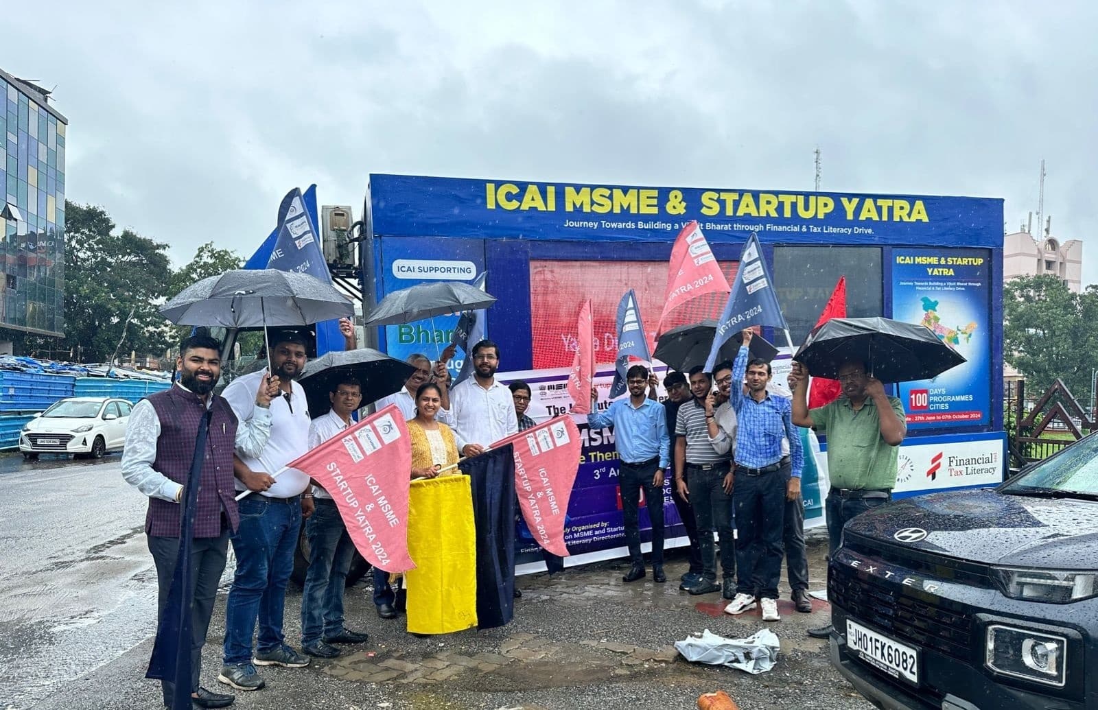 Ranchi News : स्टार्टअप यात्रा गाड़ी का रांची में स्वागत