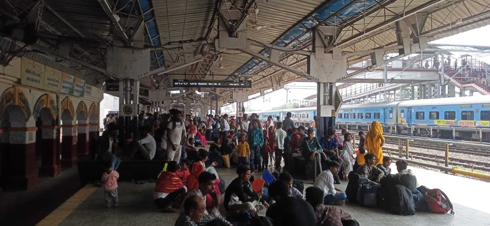 अमृतसर के लिए कोई ट्रेन नहीं तो दिल्ली जाने वाली ट्रेन हो रही फुल, सात अगस्त तक जनसेवा एक्सप्रेस कैंसिल