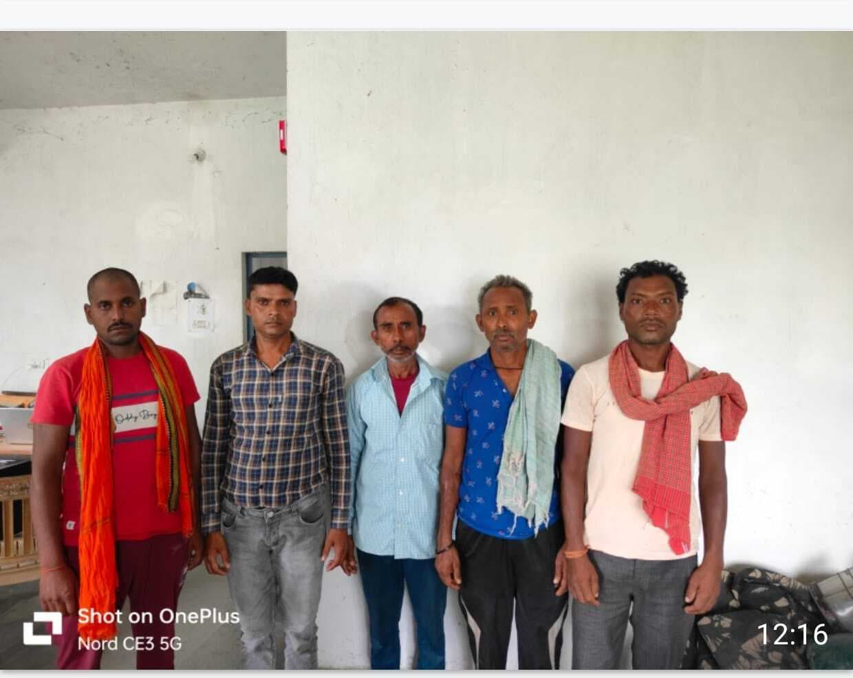 समकालीन छापेमारी में 105 फरार आरोपी और वारंटी गिरफ्तार