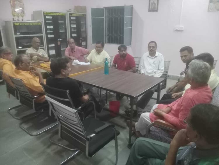 मधुपुर नगर का 100वां वर्षगांठ मनाने की तैयारी, सौ वर्षों की ऐतिहासिक यात्रा का दस्तावेज तैयार कर किया जायेगा प्रकाशित