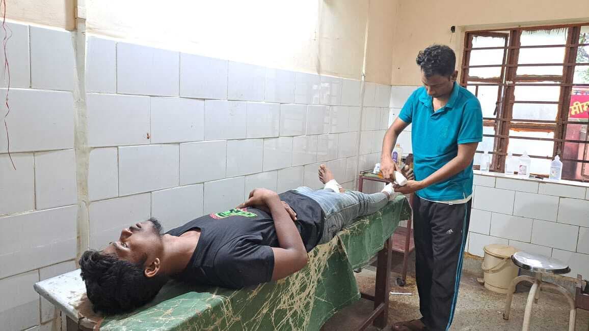 पुलिया के समीप बाइक से गिरकर व्यक्ति घायल