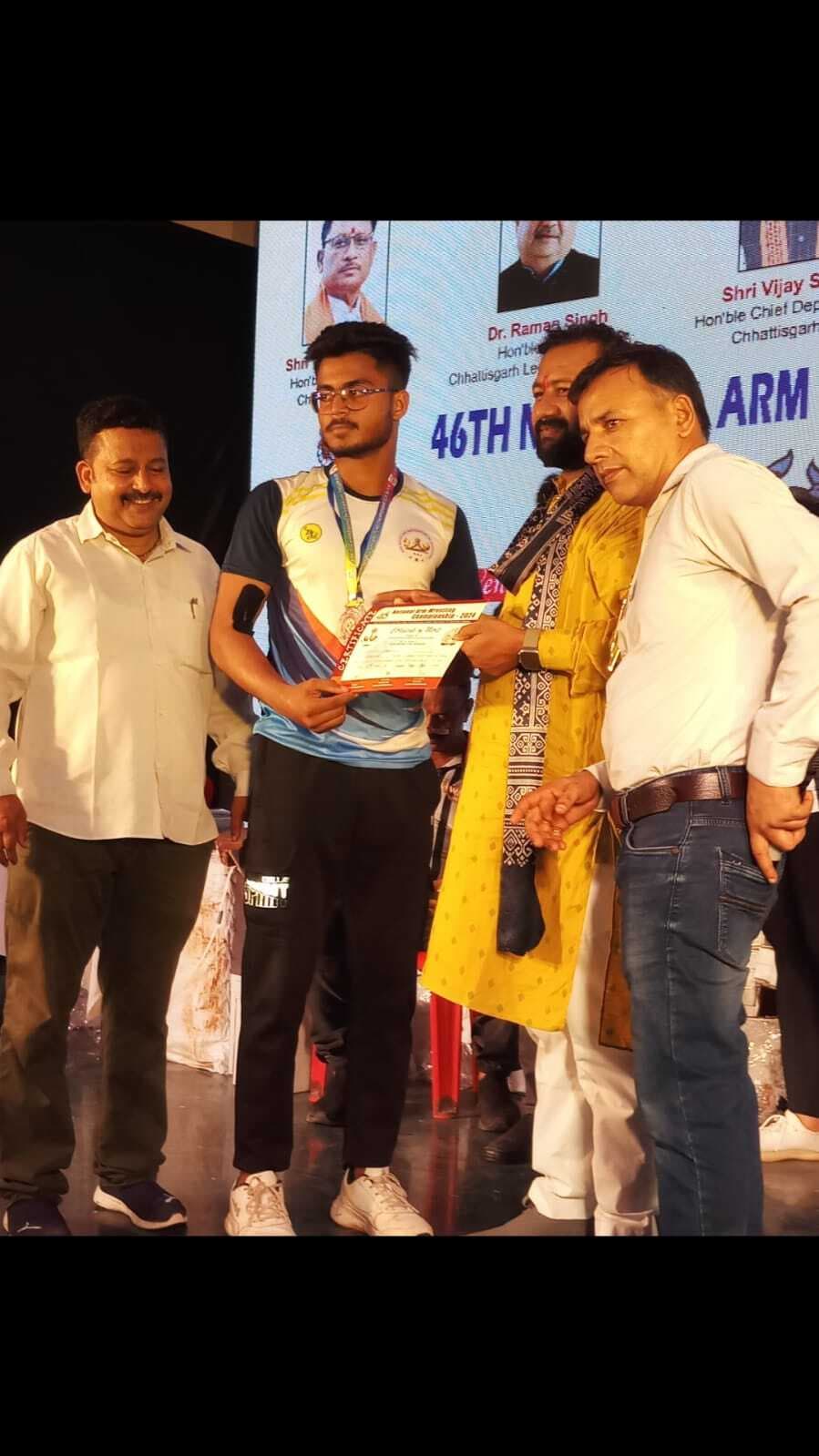 Wrestling: नेशनल आर्म रेसलिंग में रांची के सोयमजीत ने जीता कांस्य