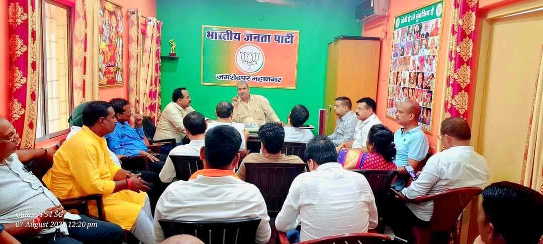 11 को हर घर तिरंगा अभियान, 14 को उपायुक्त कार्यालय का घेराव