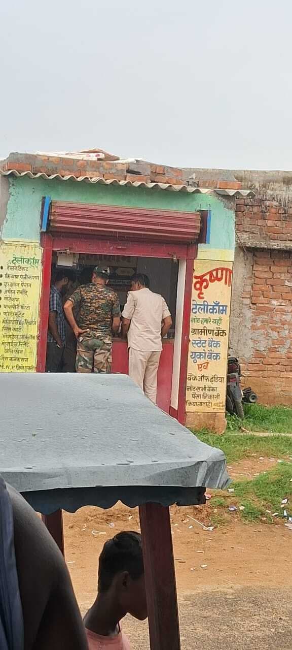 सीएससी सर्विस सेंटर में अज्ञात चोरों ने चोरी को दिया अंजाम