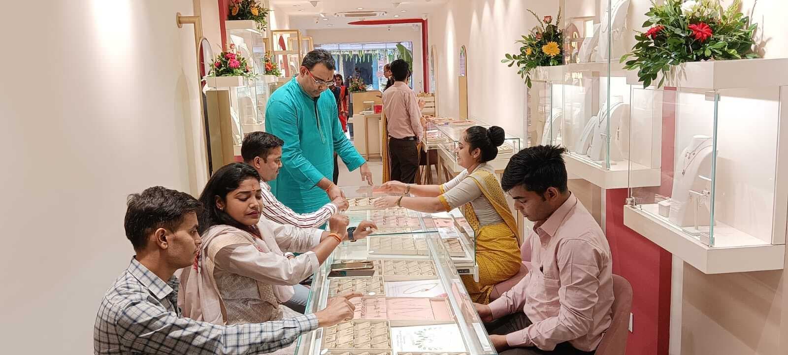 मिया बाय तनिष्क का न्यू ब्रांड स्टोर खुला