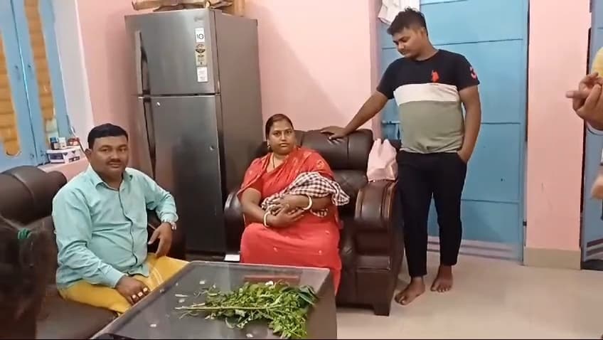 Jamui News : एक मां ने फेंक दिया, तो दूसरी ने पेश की इंसानियत की मिसाल