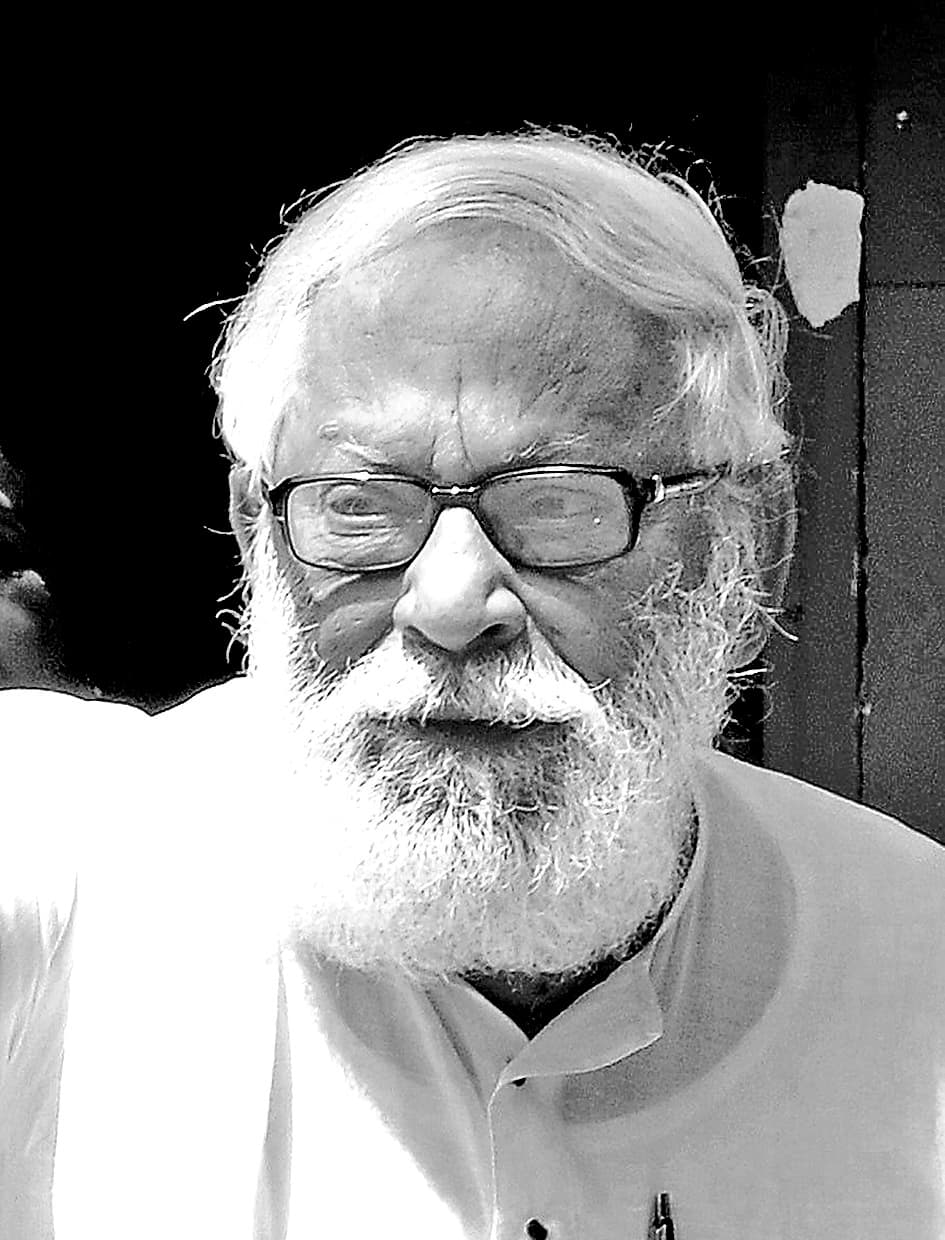 बुद्धदेव भट्टाचार्य ने दो कमरे के ही घर में गुजार दी जिंदगी