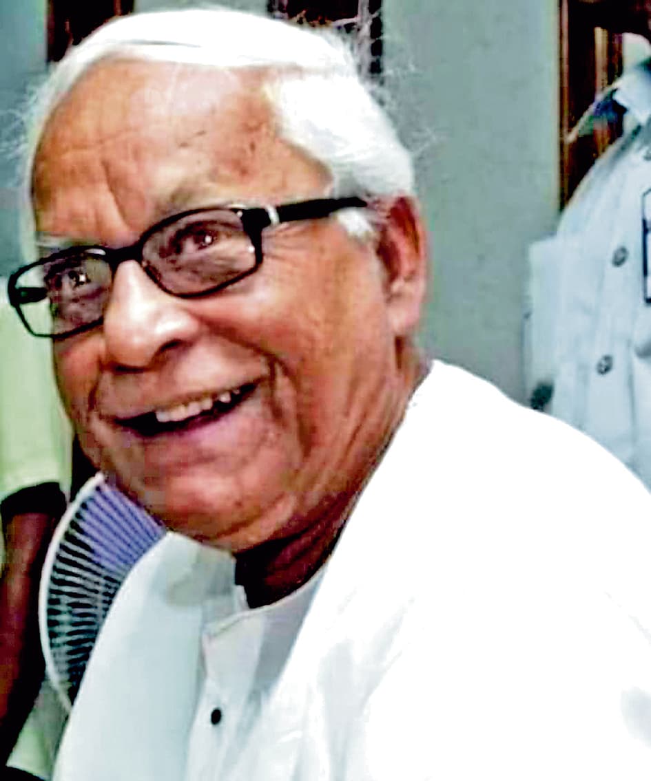 बुद्धदेव नवंबर 2000 में बने थे बंगाल के मुख्यमंत्री